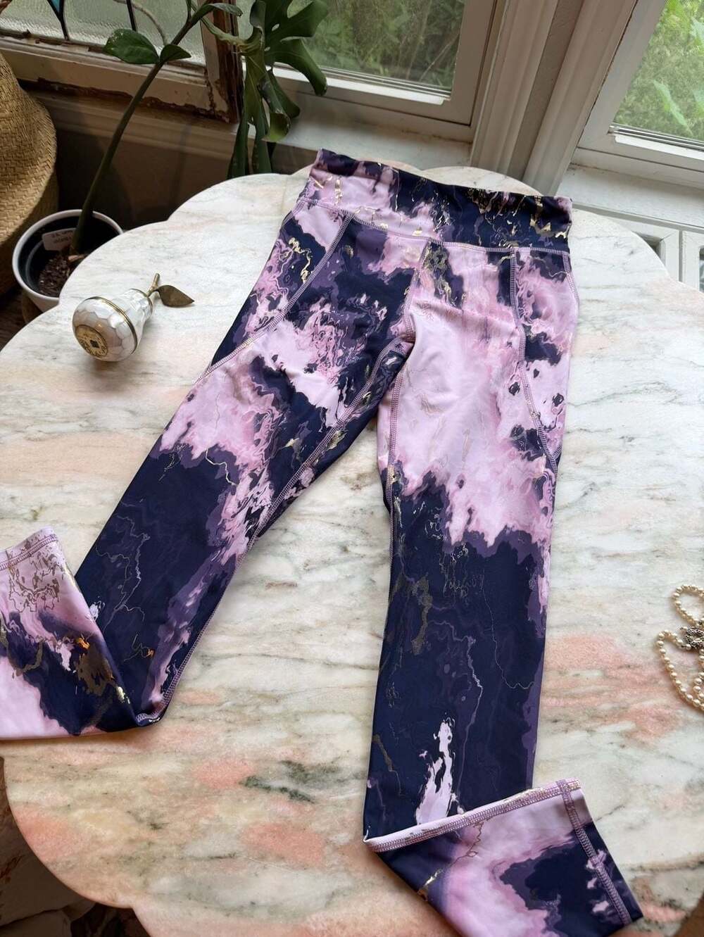 Girls Old Navy Active Powersoft High-Waisted Side-Pocket Leggings in Purple Marb